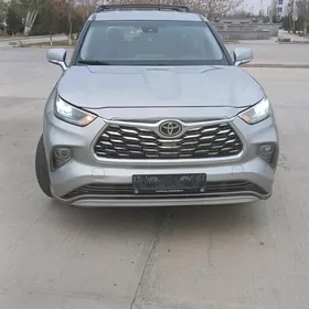 Toyota Highlander 2020