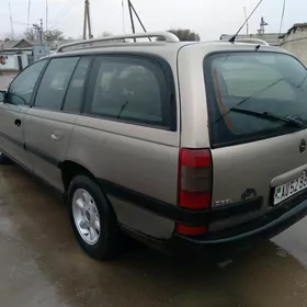 Opel Omega 1997