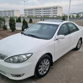 Toyota Camry 2005