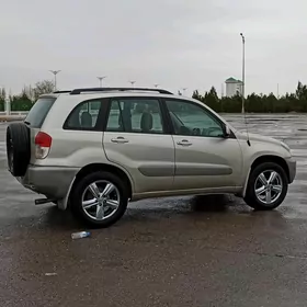 Toyota RAV4 2001