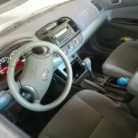 Toyota Camry 2005