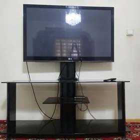 LG 42 lik telewizor