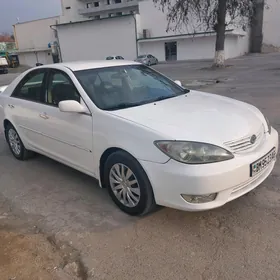 Toyota Camry 2005