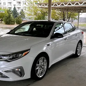 Kia Optima 2020