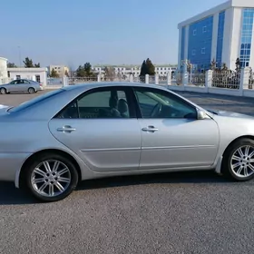 Toyota Camry 2005