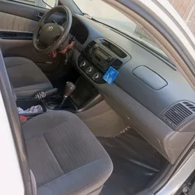 Toyota Camry 2005