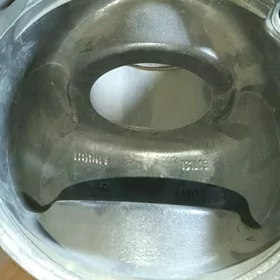Volvo porşen kolso komplekt
