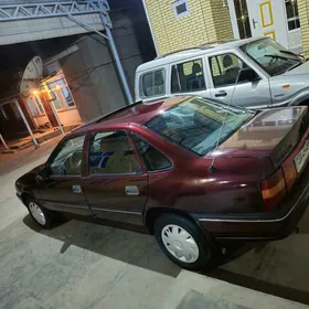 Opel Vectra 1990