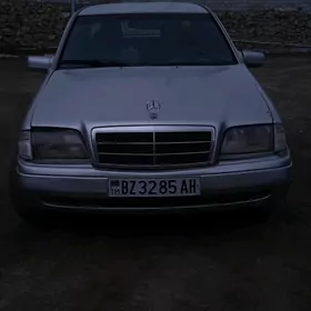 Mercedes-Benz 300E 1997