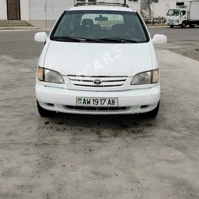 Toyota Sienna 2000