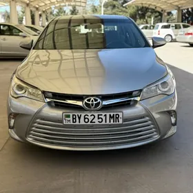 Toyota Camry 2017