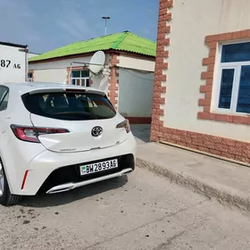 Toyota Corolla Hatchback 2018