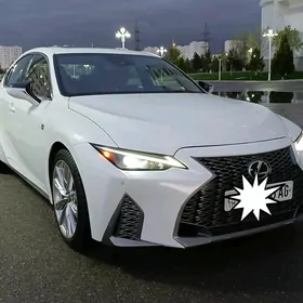 Lexus IS 350 2021