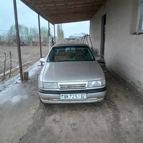 Opel Vectra 1990