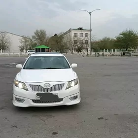 Toyota Camry 2010