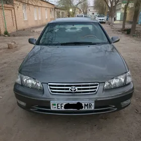 Toyota Camry 1998