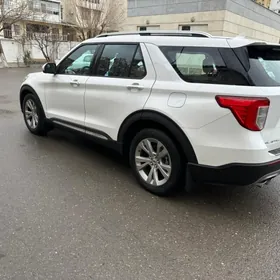 Ford Explorer 2020