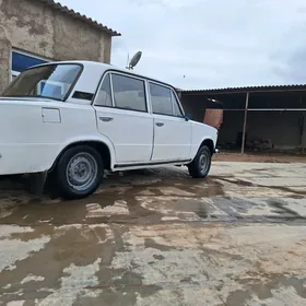 Lada 2104 1982