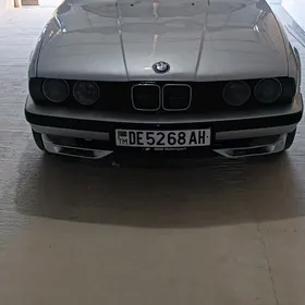 BMW 528 1990