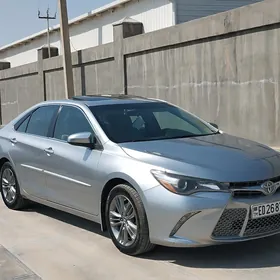 Toyota Camry 2016