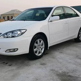 Toyota Camry 2004