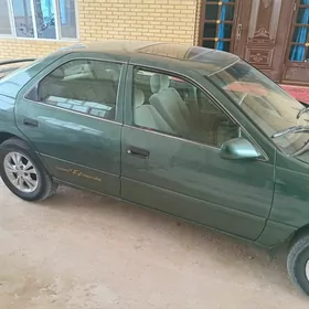 Toyota Camry 2000