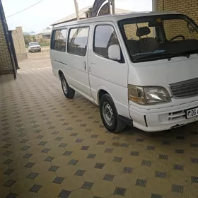 Toyota Hiace 2008