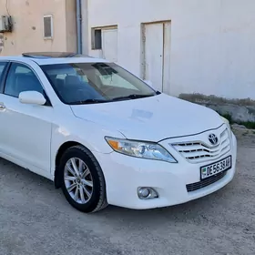 Toyota Camry 2010