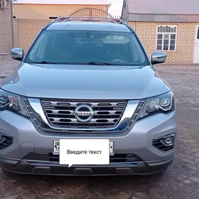 Nissan Pathfinder 2019