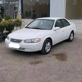 Toyota Camry 1998