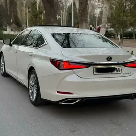 Lexus ES 350 2020