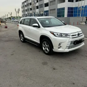 Toyota Highlander 2019