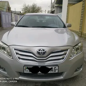 Toyota Camry 2010