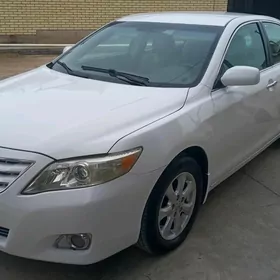 Toyota Camry 2010