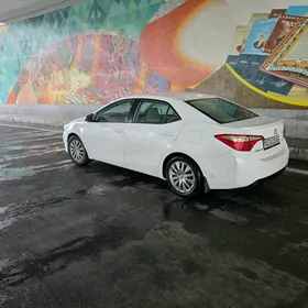 Toyota Corolla 2015