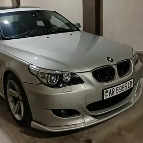 BMW E60 2004