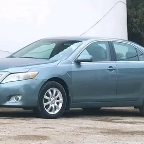 Toyota Camry 2010