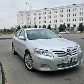 Toyota Camry 2010