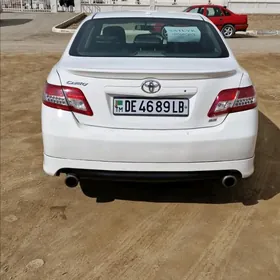 Toyota Camry 2010