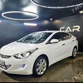 Hyundai Elantra 2011