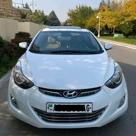 Hyundai Elantra 2011