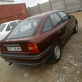 Opel Vectra 1992