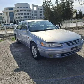 Toyota Camry 1999