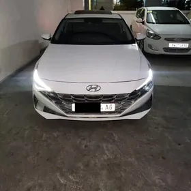 Hyundai Elantra 2020