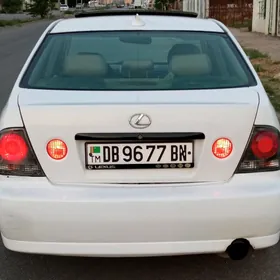 Lexus IS 2001