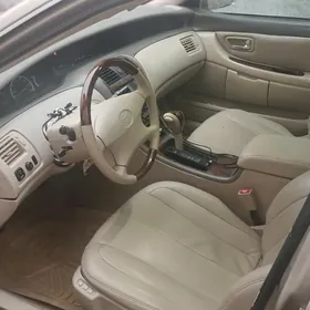 Toyota Avalon 2000