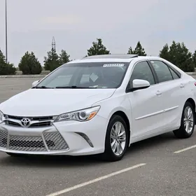 Toyota Camry 2016