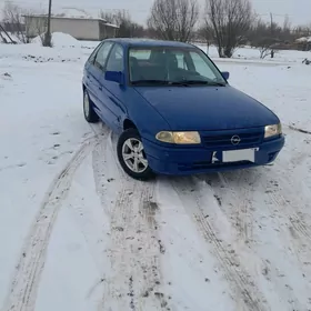 Opel Astra 1992