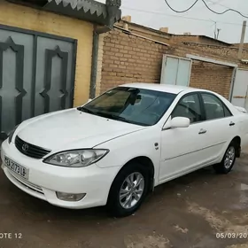 Toyota Camry 2005