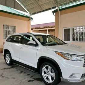 Toyota Highlander 2015